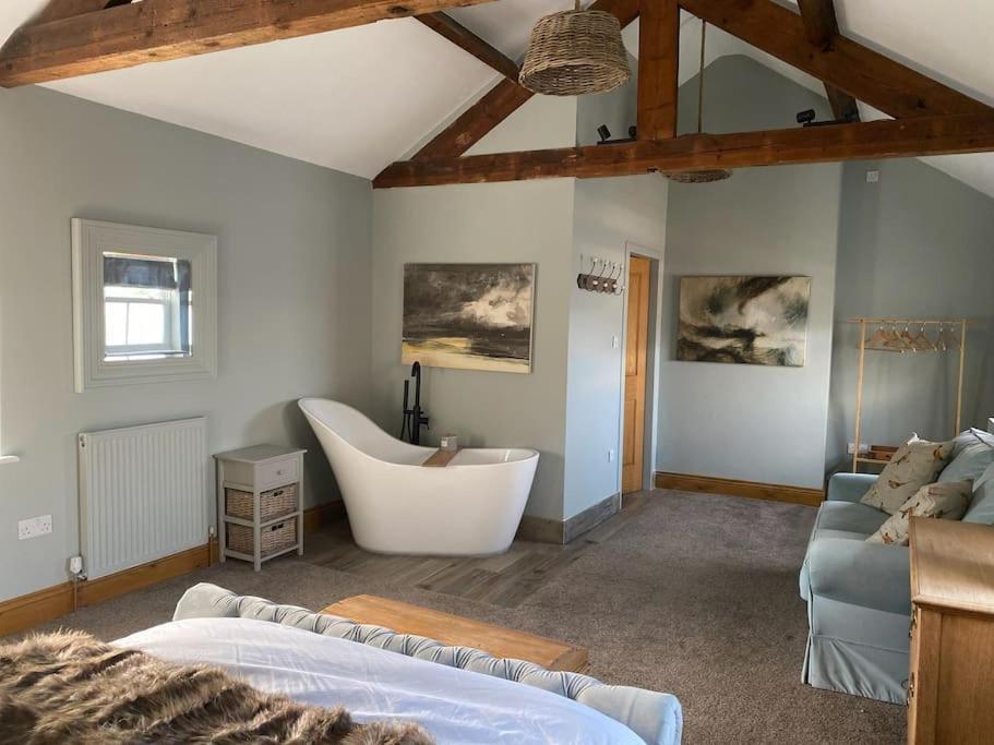 The Annex: 2 Bedroom Cottage, Countryside, Peaceful Getaway With Garden 伊辛沃尔德 外观 照片